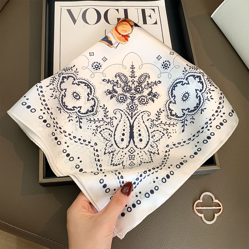 100% Mulberry Silk Scarf for W - Women'S Retro Bags recension och pris