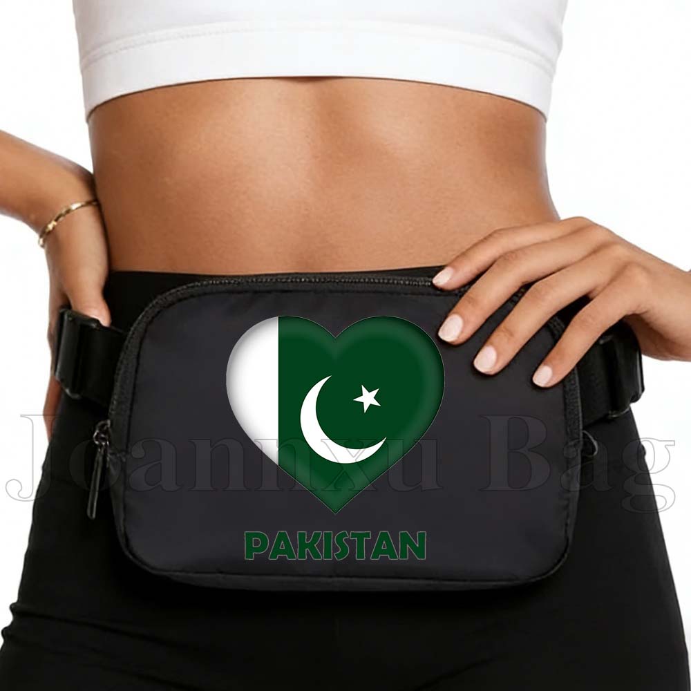 Pakistan Heart Flag Chest Mobi - Women Bags Pakistan recension och pris