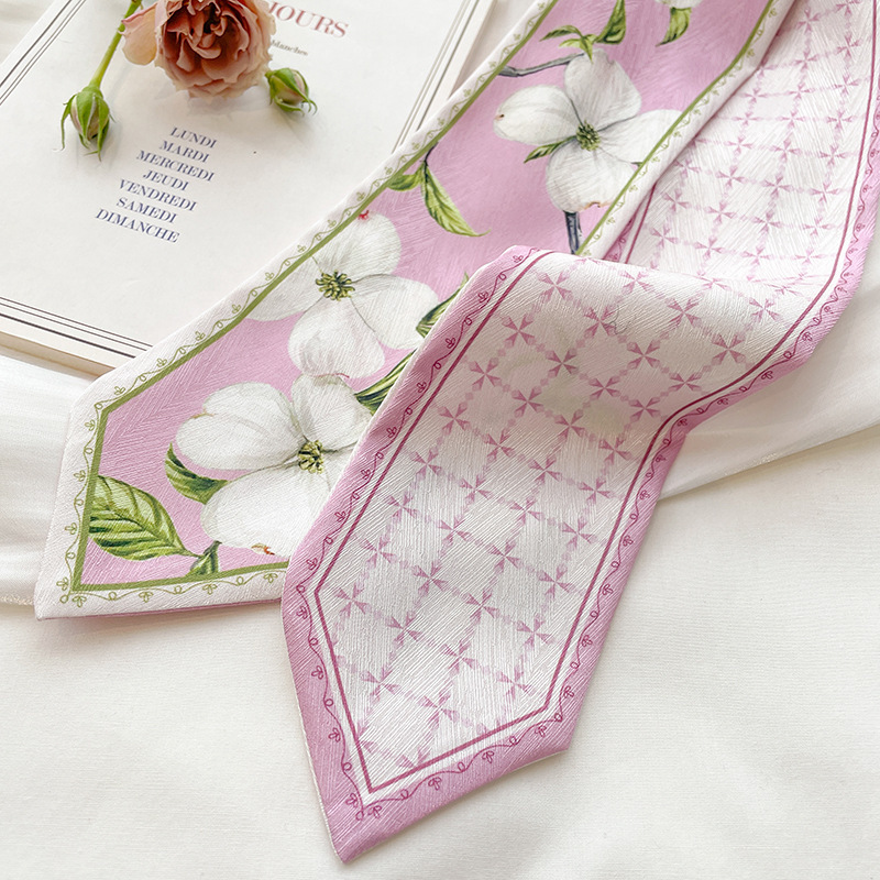 Korean Silk Satin Long Scarf F - Women'S Retro Bags recension och pris
