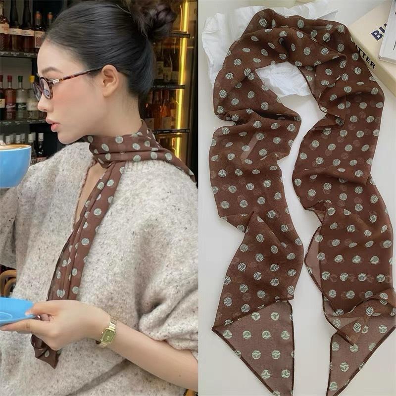 Polka Dot Floral Print Silk Sc - Women'S Retro Bags recension och pris
