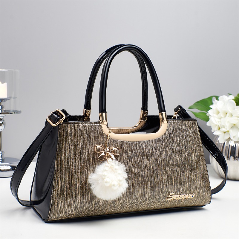 Designer Brand Bright Leather  - Women Bags For Sale recension och pris